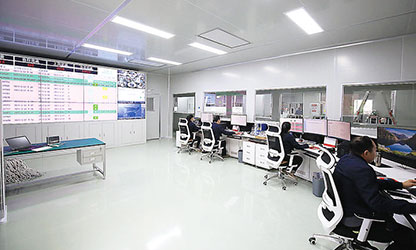 央媒持續(xù)關(guān)注 虹潤(rùn)再增信心--新華社客戶端專題報(bào)道巜福建順昌虹潤(rùn)儀表的國(guó)產(chǎn)化之路》，生動(dòng)描述虹潤(rùn)公司近年走過(guò)的成功之路